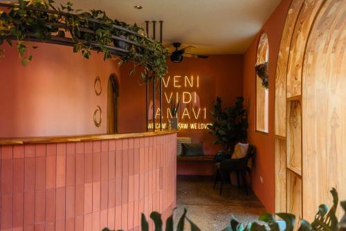 Vestíbul, Hotel Amavi in Jaco Vestíbul, Hotel Amavi in Jaco