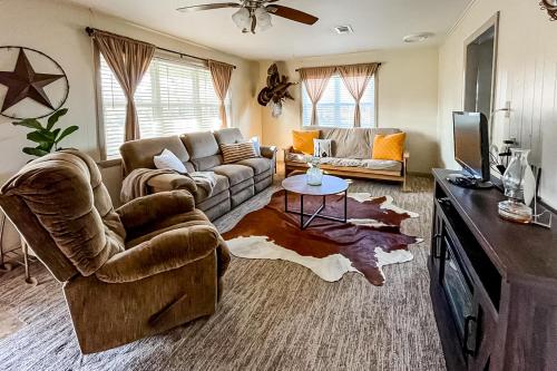Stay Awhile in Smithville in Bastrop (TX) Stay Awhile in Smithville in Bastrop (TX)