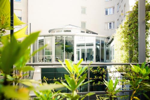 Meeting room / ballrooms, voco Paris – Porte de Clichy By IHG in Clichy Meeting room / ballrooms, voco Paris – Porte de Clichy By IHG in Clichy