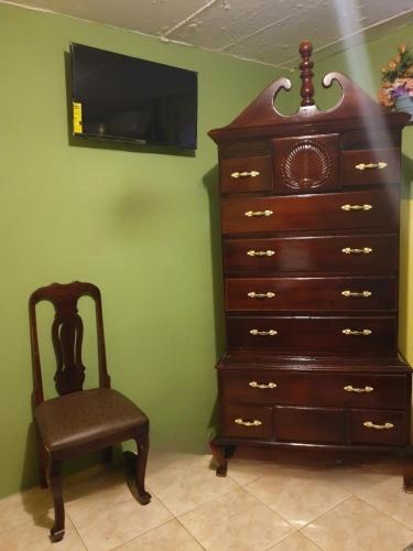 Shelly's in 老港口 Shelly's in 老港口