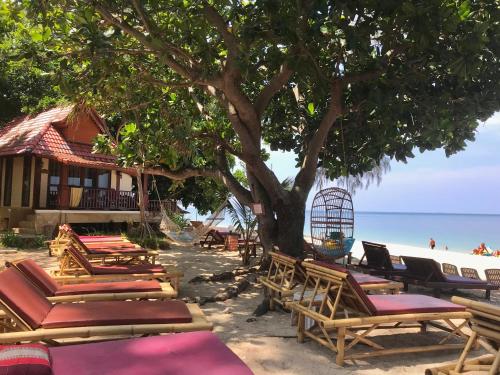View, Sayang Beach Resort in Pra Ae Beach View, Sayang Beach Resort in Pra Ae Beach