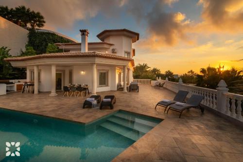 Villa Azafran by Abahana Villas in Les Cometes Villa Azafran by Abahana Villas in Les Cometes