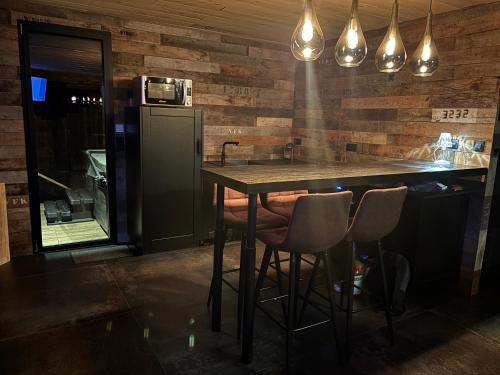 Chalet avec jacuzzi privé, vue sur les Vosges (Chalet avec jacuzzi prive, vue sur les Vosges) in 貝爾費伊 Chalet avec jacuzzi privé, vue sur les Vosges (Chalet avec jacuzzi prive, vue sur les Vosges) in 貝爾費伊