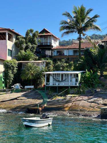 Cabana Do Mar in Angra dos Reis Cabana Do Mar in Angra dos Reis