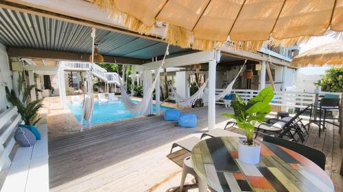 La Jamaca - Island Vibe Hotel in La Parguera La Jamaca - Island Vibe Hotel in La Parguera