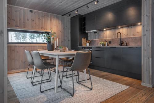 Konyha, Exclusive Nordic Apartment with Sauna - Prime Location at Stranda near Geiranger in Stranda Konyha, Exclusive Nordic Apartment with Sauna - Prime Location at Stranda near Geiranger in Stranda