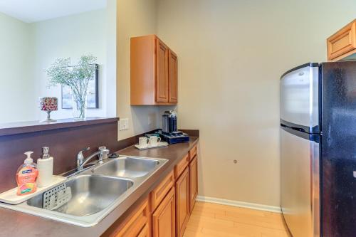 Michigan Townhome with Smart TV 25 Mi to Detroit! in Northville Michigan Townhome with Smart TV 25 Mi to Detroit! in Northville