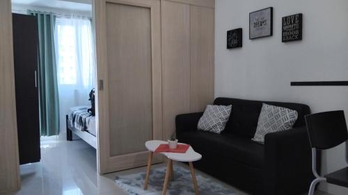 Dizer's Crib 1BR Tower B-Jazz Residence