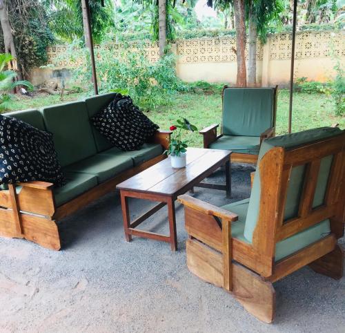 Mama Pierina Restaurant and Annex in Morogoro Mama Pierina Restaurant and Annex in Morogoro