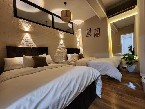 Full modern apartment