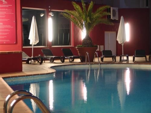 Swimming pool, Hotel Quarteirasol in Vilamoura Swimming pool, Hotel Quarteirasol in Vilamoura