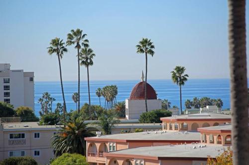 Ocean view with your capuccino