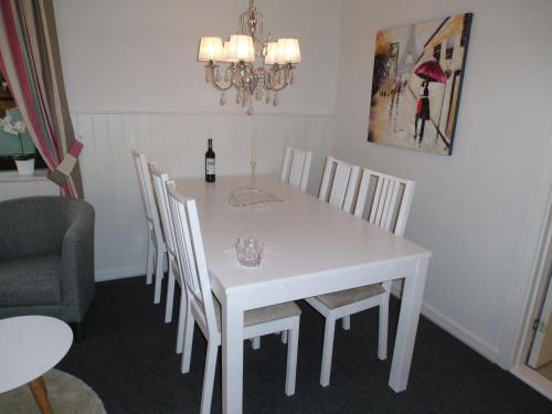 Facilities, Give City Apartments in Give Facilities, Give City Apartments in Give