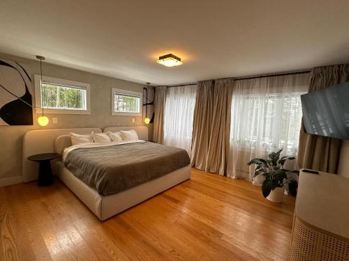 Modern House Family Retreat in Orono Modern House Family Retreat in Orono