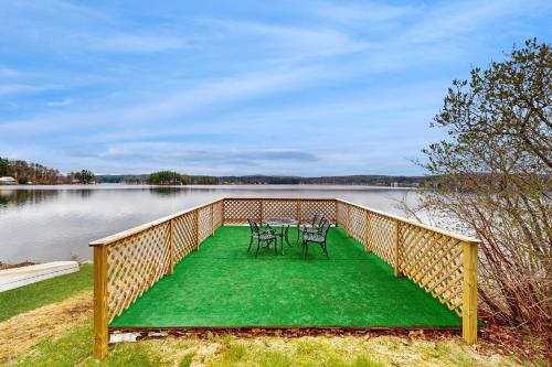Winnisquam Lake Retreat in Тилтон Winnisquam Lake Retreat in Тилтон