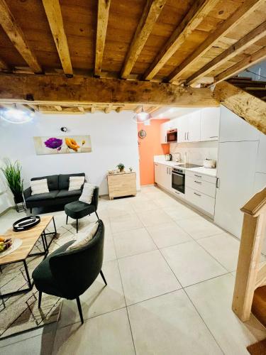 Les Gites d'Andréa - Chez Madame Yvon (Les Gites d'Andrea - Chez Madame Yvon) in Surba Les Gites d'Andréa - Chez Madame Yvon (Les Gites d'Andrea - Chez Madame Yvon) in Surba