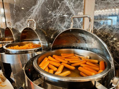 Ramada by Wyndham Bangkok Sukhumvit 1117