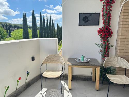 Flower Garden House in Monte Porzio Catone Flower Garden House in Monte Porzio Catone
