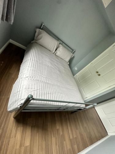 BNB Bed N Breakfast in Duddingston BNB Bed N Breakfast in Duddingston