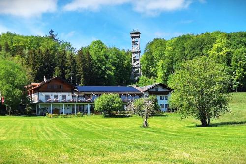 Ferienwohnung in Bayern, Ruhe, Natur und Gemütlichkeit (Ferienwohnung in Bayern, Ruhe, Natur und Gemutlichkeit) in Grafing bei Munchen Ferienwohnung in Bayern, Ruhe, Natur und Gemütlichkeit (Ferienwohnung in Bayern, Ruhe, Natur und Gemutlichkeit) in Grafing bei Munchen