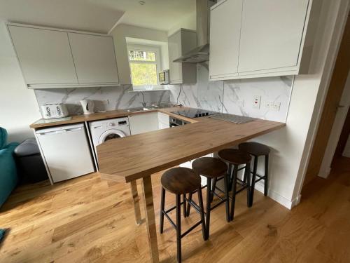 Crannach House bed and breakfast and self catering apartments in Ballater Crannach House bed and breakfast and self catering apartments in Ballater