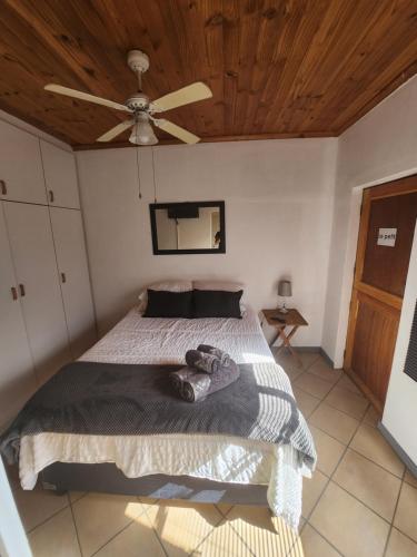 Le Petit in Vredendal Le Petit in Vredendal