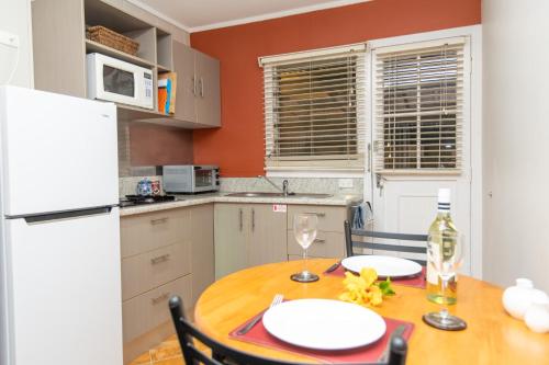 Cascade Garden Apartments in Pulau Norfolk Cascade Garden Apartments in Pulau Norfolk