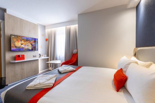 Holiday Inn Express London Croydon By IHG in Croydon Holiday Inn Express London Croydon By IHG in Croydon