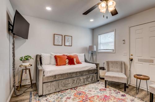 Opulent Stillwater Haven with Reliable WiFi & Free Parking in Stillwater (OK) Opulent Stillwater Haven with Reliable WiFi & Free Parking in Stillwater (OK)