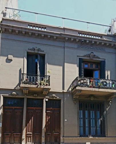 Exterior view, SanTelmo Casona Unica 4Pisos Full Terraza Piscina Quincho Parrilla Ascensor 2Jacuzzis Sauna 7Dorm 6B in Constitucion Exterior view, SanTelmo Casona Unica 4Pisos Full Terraza Piscina Quincho Parrilla Ascensor 2Jacuzzis Sauna 7Dorm 6B in Constitucion