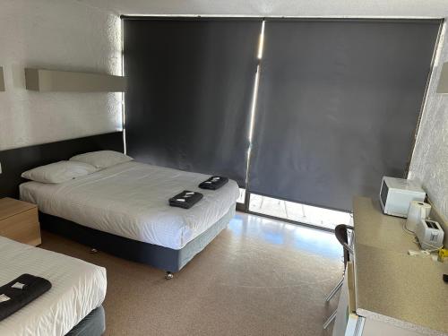 Overlander Hotel in Mount Isa Overlander Hotel in Mount Isa