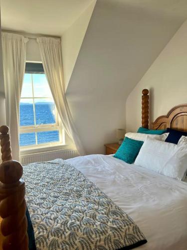 Spectacular Sea Views 3 bedroom in Tullaghan Spectacular Sea Views 3 bedroom in Tullaghan