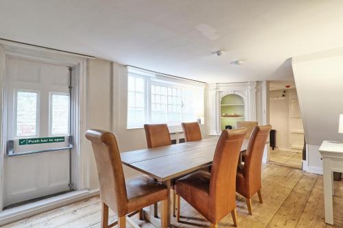 المرافق, Ranfield's Brasserie Hotel Rooms in Coggeshall المرافق, Ranfield's Brasserie Hotel Rooms in Coggeshall