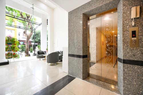 Душ, The Shilla Luxury I Hotel in Район 7 Душ, The Shilla Luxury I Hotel in Район 7