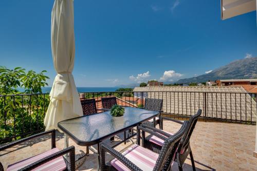 Sun & Sea in 烏耶哈 Sun & Sea in 烏耶哈