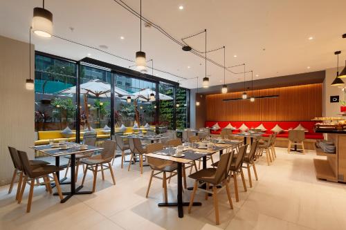 Restaurant, Ikonik Miraflores in Lima Restaurant, Ikonik Miraflores in Lima