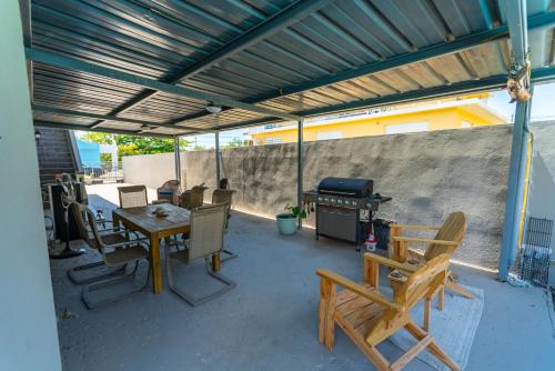 One Bedroom Apartment, Private pool, huge yard in أناسكو One Bedroom Apartment, Private pool, huge yard in أناسكو