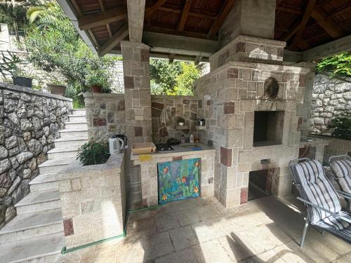 ห้องครัว, Stone Villa in โบเรตี ห้องครัว, Stone Villa in โบเรตี