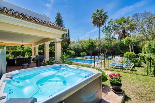 สิ่งอำนวยความสะดวก, 1106 Marbella Large Family Villa in เบล-แอร์ สิ่งอำนวยความสะดวก, 1106 Marbella Large Family Villa in เบล-แอร์