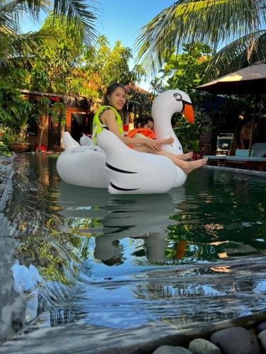 Swimming pool, An Vien Hoi An Villa near Vinahouse Craft Village Swimming pool, An Vien Hoi An Villa near Vinahouse Craft Village