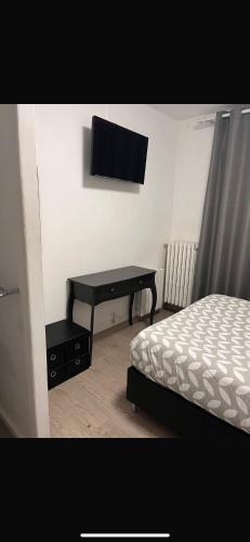 Chambre in Beauvais City Center Chambre in Beauvais City Center