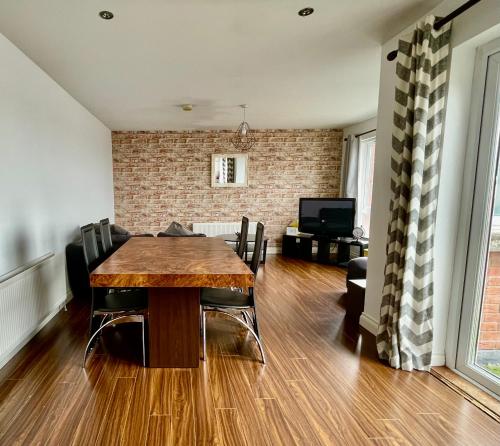 2 bedroom City-Centre apartment with Free parking in Blackstaff Stop 2 bedroom City-Centre apartment with Free parking in Blackstaff Stop
