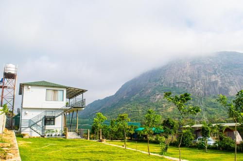 View, Stone Hills in Devanahalli View, Stone Hills in Devanahalli