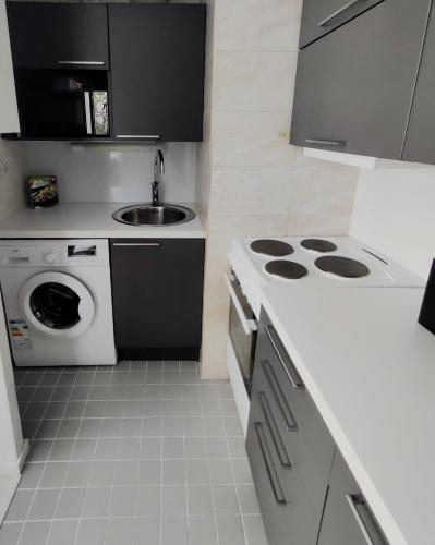 Kitchen, Unique wood house apartment, FREE PARKING, 2 BIKES AVAILABLE in Itaharju Kitchen, Unique wood house apartment, FREE PARKING, 2 BIKES AVAILABLE in Itaharju