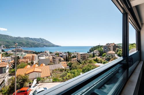 Budva Gate by In Property in โบเรตี Budva Gate by In Property in โบเรตี