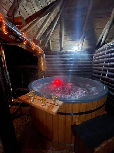 Pezsgőfürdő, Pensiunea Namaesti - Inchiriere integrala in Valea Mare Pravat Pezsgőfürdő, Pensiunea Namaesti - Inchiriere integrala in Valea Mare Pravat