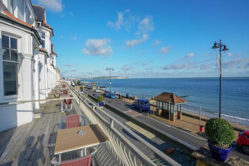 Hotellet från utsidan, Shanklin Beach Hotel in Södra Shanklin Hotellet från utsidan, Shanklin Beach Hotel in Södra Shanklin