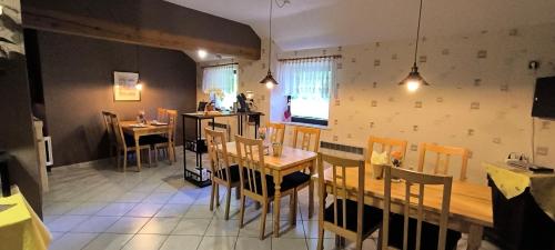 Pension Deerkemer Kuh in Dolgesheim Pension Deerkemer Kuh in Dolgesheim