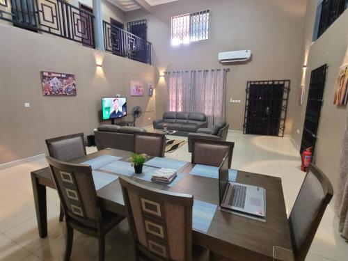 Stylish House with Generator - Tema Community 25 in Dawhenya Stylish House with Generator - Tema Community 25 in Dawhenya