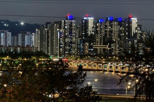 Salonde Hannam The Classic Lounge Itaewon nearhear